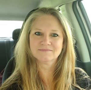 Meet your Posher, Nancy